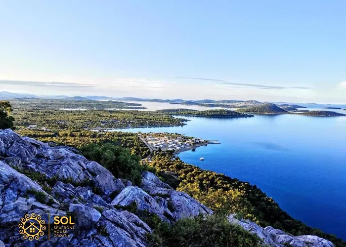 Vakantiehuis Sol- Seafront House Croatia: Your First Row To The