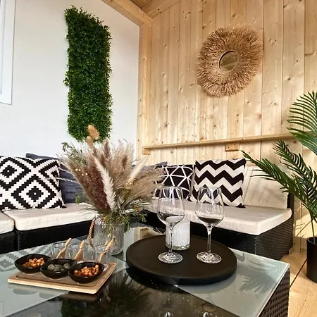 Dom wakacyjny Sol- Seafront House Croatia: Your First Row To The