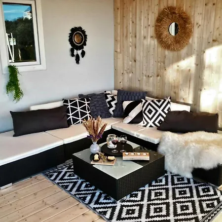 Sol- Seafront House Croatia: Your First Row To The * Drage