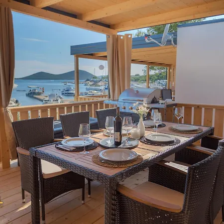 Sol- Seafront House Croatia: Your First Row To The * Drage