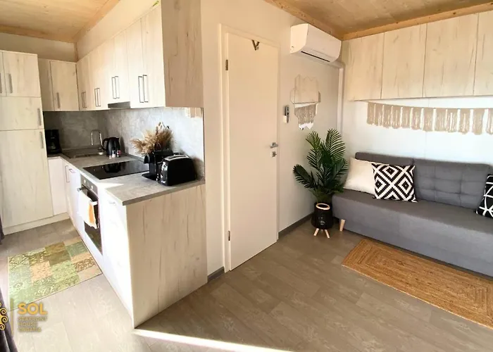 Hébergement de vacances Sol- Seafront House Croatia: Your First Row To The *